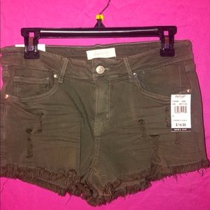 Outlet Jean Shorts